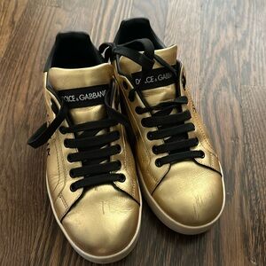 Gently work dolce gabbana sneakers
